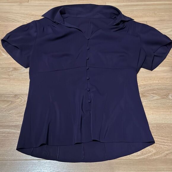 Women’s blue/purple short sleeved button up size medium - Picture 1 of 8